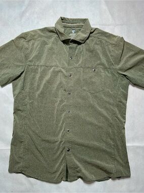 KUHL greenish gray short sleeve performance button up size large
